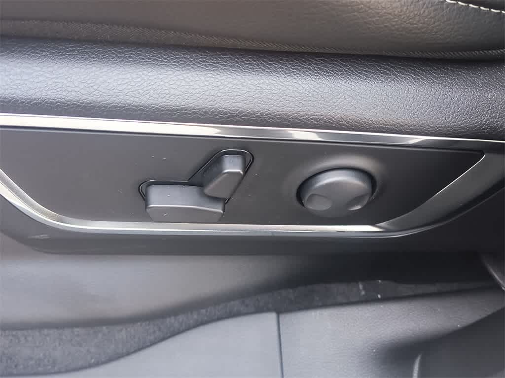 2025 RAM 1500 Laramie 12