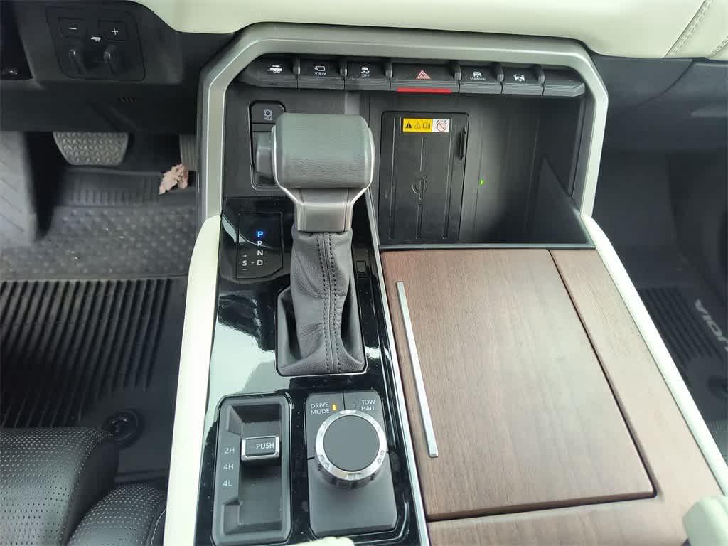 Thumbnail: 2023 Toyota Sequoia - 19