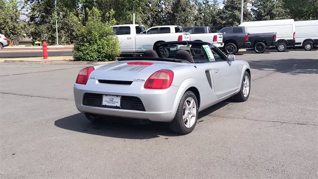 Thumbnail: 2000 Toyota MR2 Spyder - 8