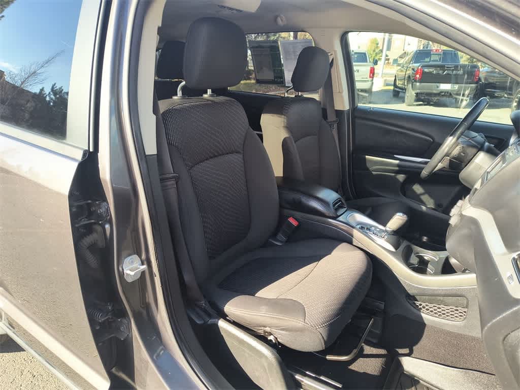 Thumbnail: 2017 Dodge Journey - 23