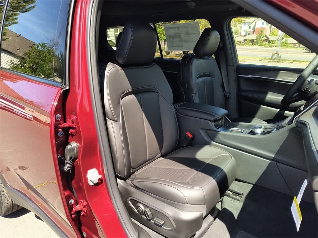 2025 Jeep Grand Cherokee L Limited Edition 26