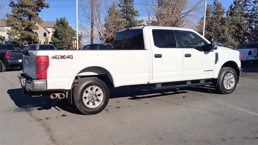 Thumbnail: 2022 Ford Econoline - 9