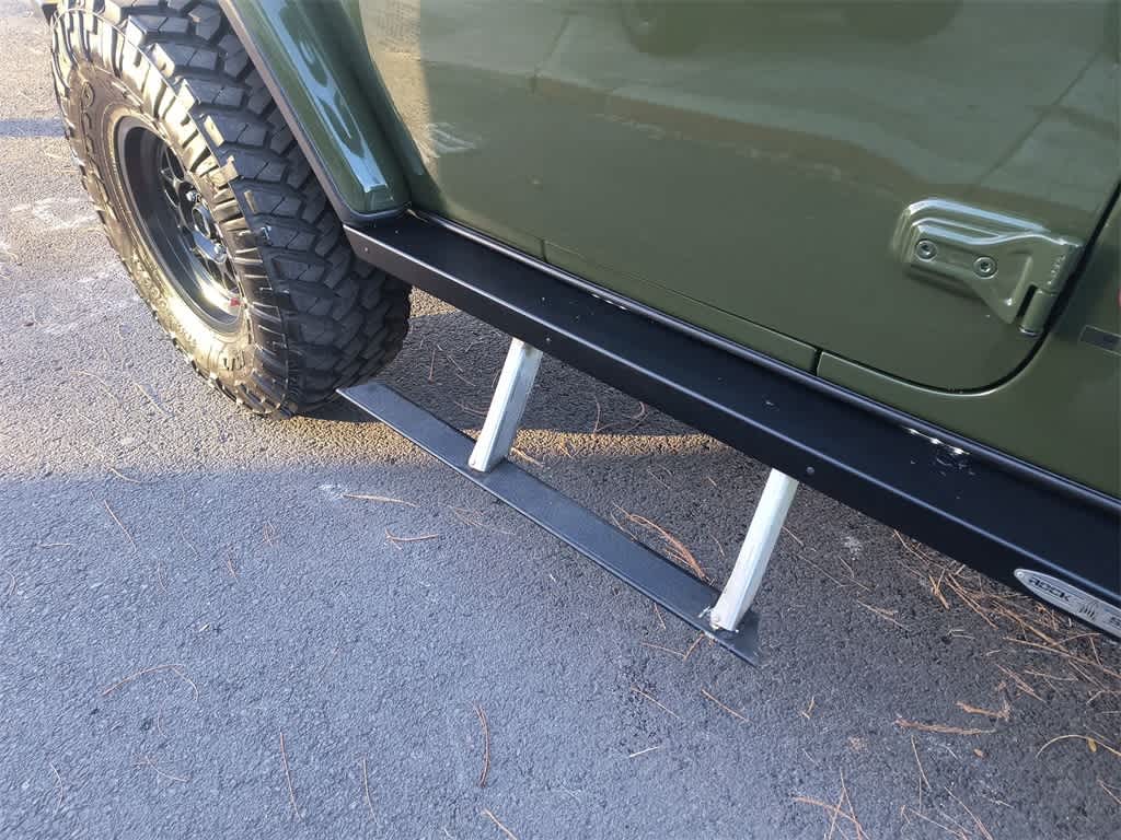 Thumbnail: 2023 Jeep Wrangler - 28