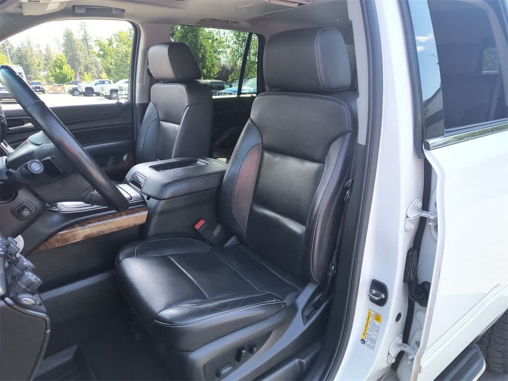 Thumbnail: 2017 Chevrolet Tahoe - 11