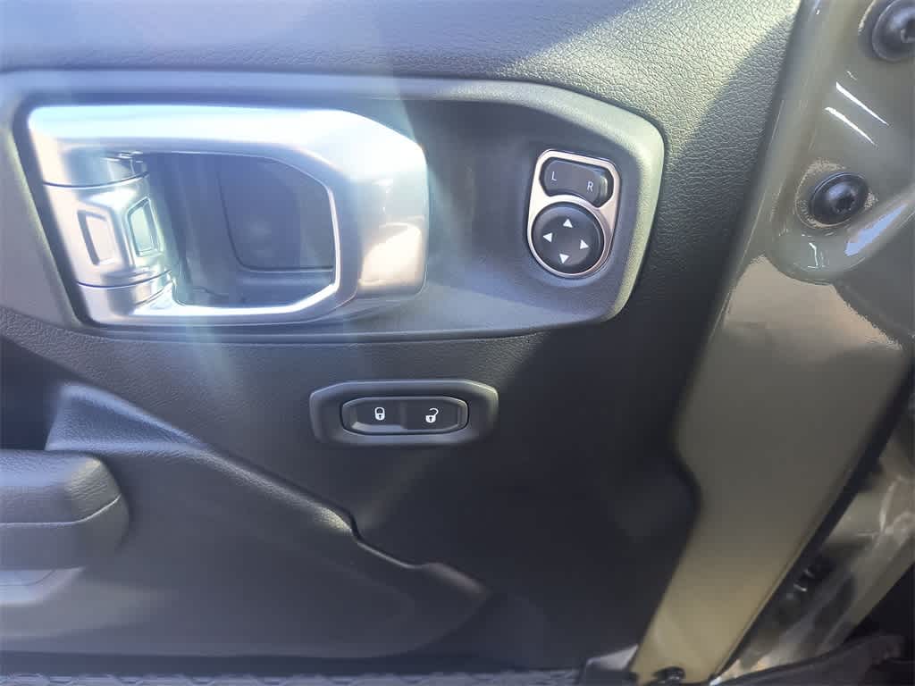 Thumbnail: 2026 Jeep Wrangler - 13