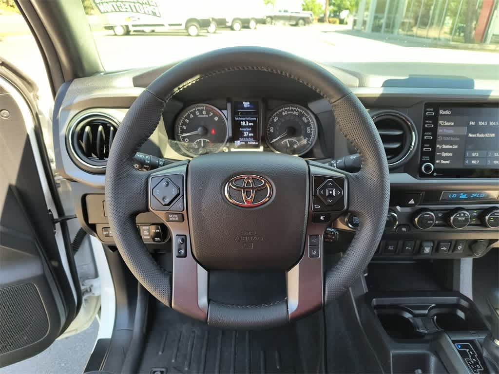 Thumbnail: 2023 Toyota Tacoma - 14