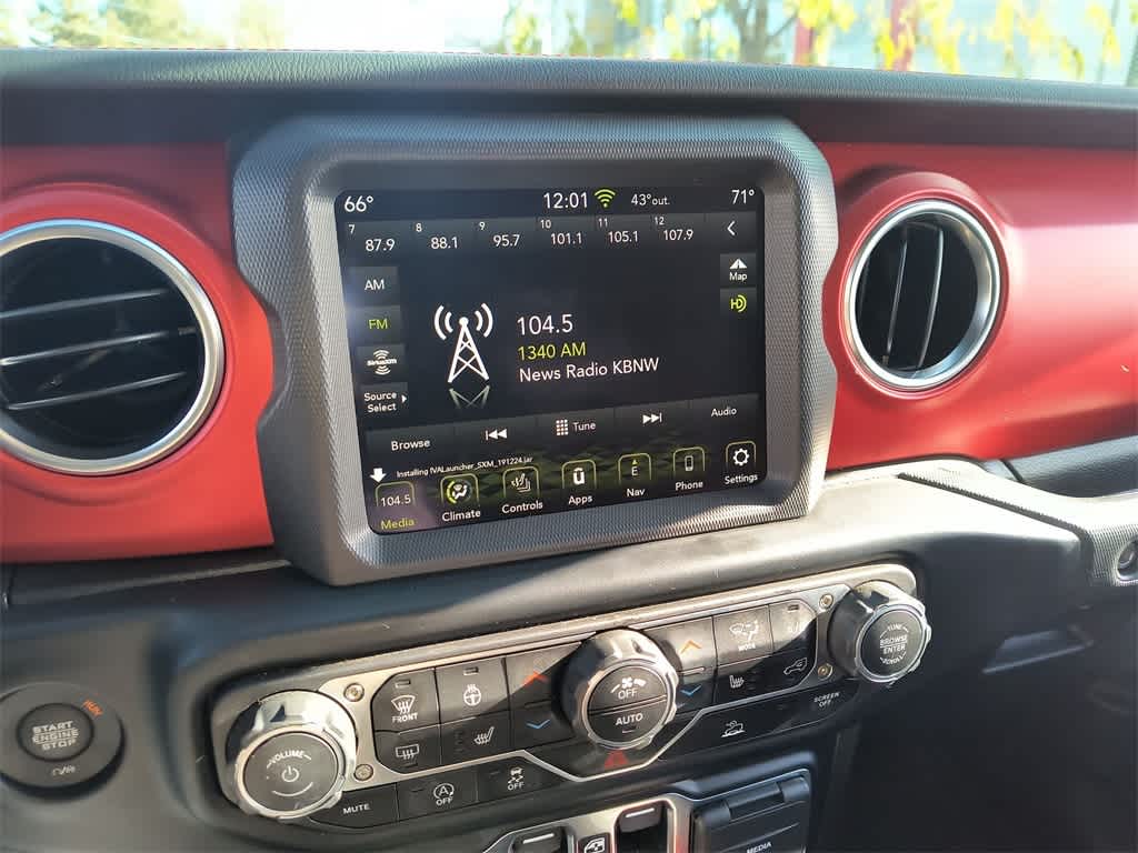 Thumbnail: 2023 Jeep Gladiator - 16