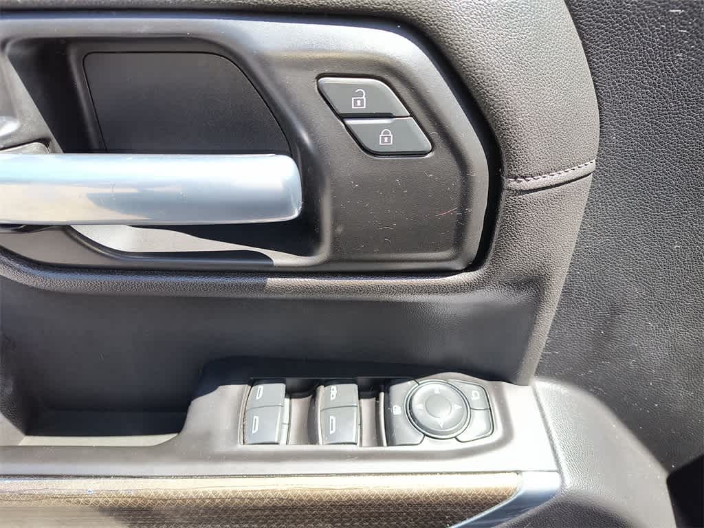 Thumbnail: 2021 Chevrolet Silverado 1500 - 12