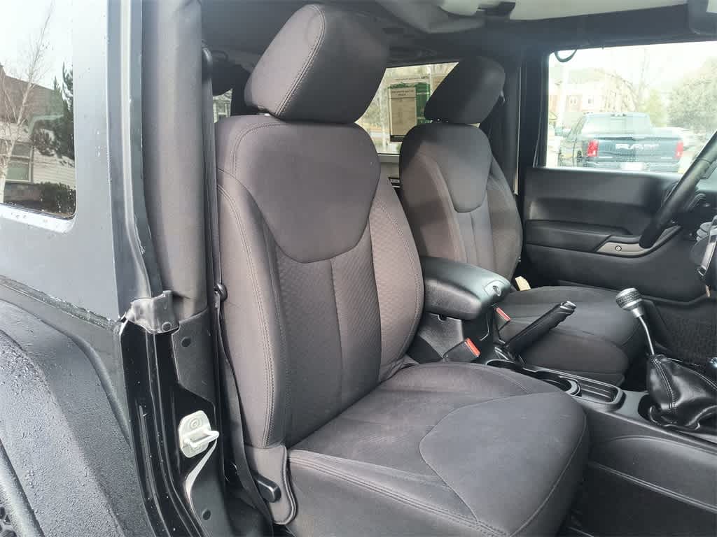 Thumbnail: 2013 Jeep Wrangler - 23