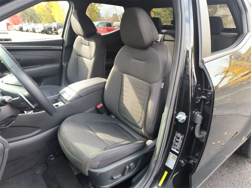 Thumbnail: 2022 Hyundai Santa Cruz - 11