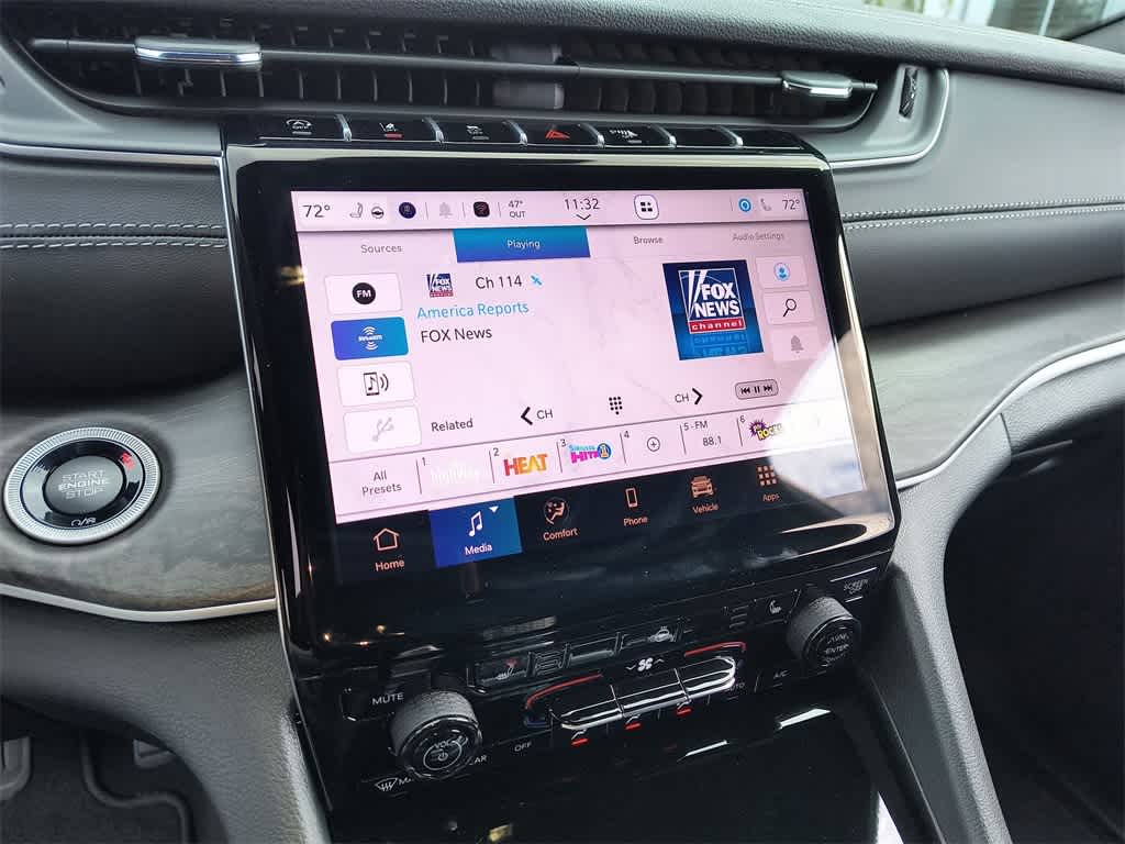 Thumbnail: 2025 Jeep Grand Cherokee - 16