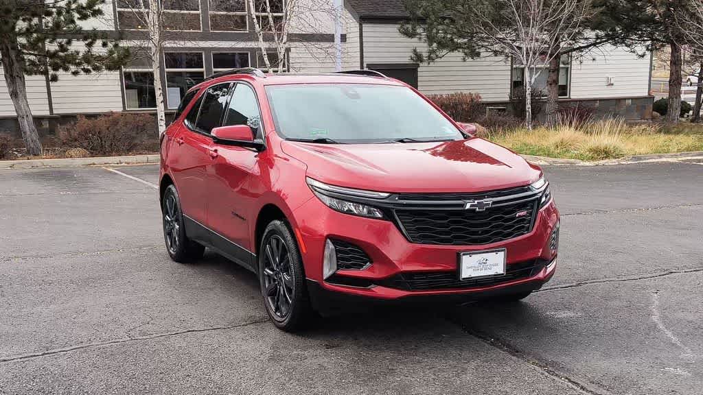 Thumbnail: 2024 Chevrolet Equinox - 3