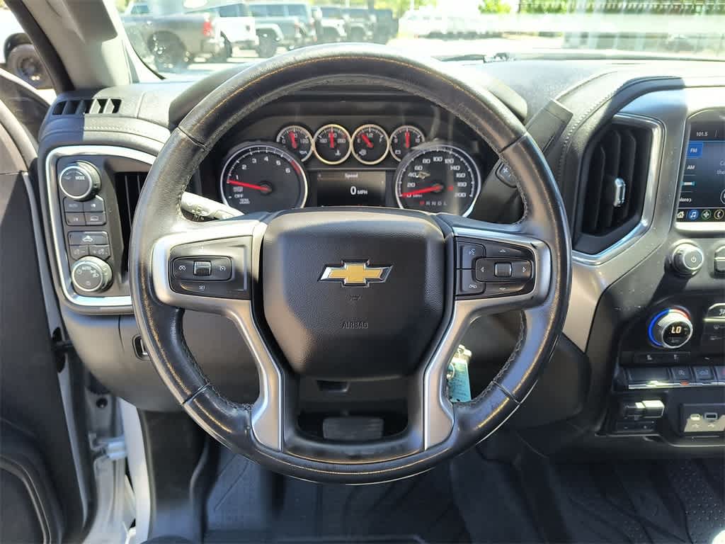 Thumbnail: 2021 Chevrolet Silverado 1500 - 13