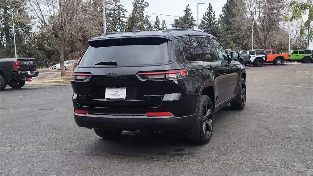 Thumbnail: 2025 Jeep Grand Cherokee L - 8