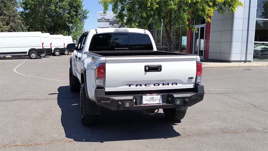 Thumbnail: 2023 Toyota Tacoma - 7