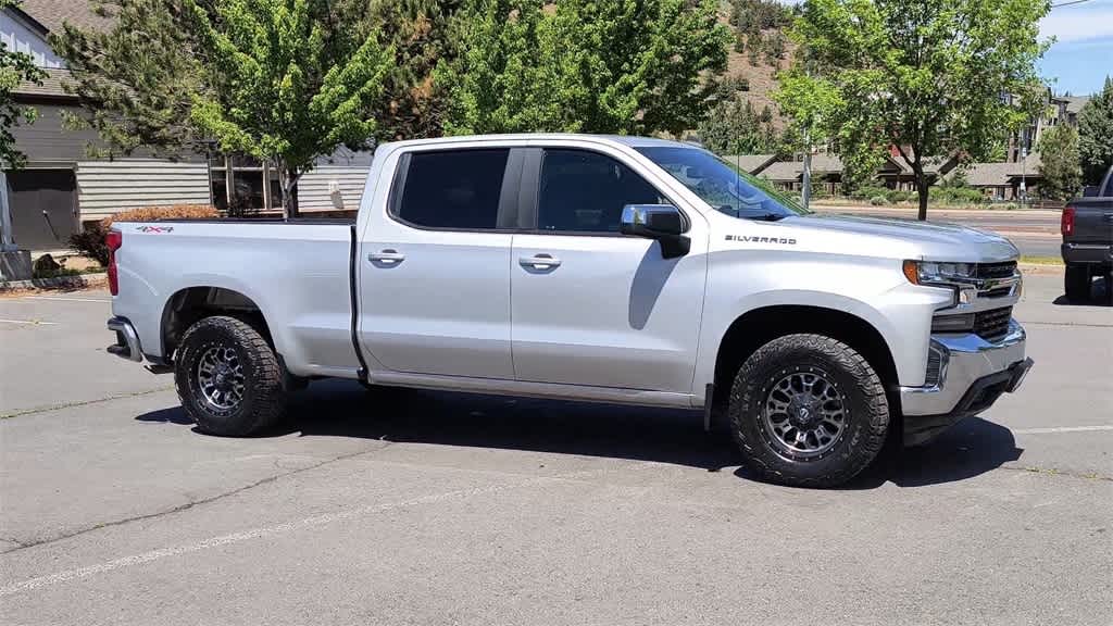 Thumbnail: 2021 Chevrolet Silverado 1500 - 2