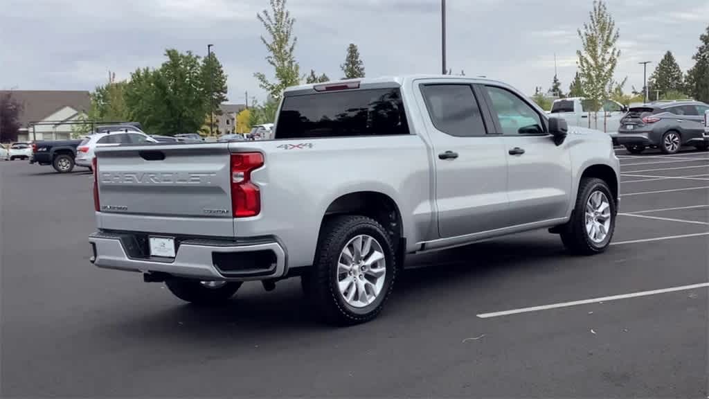 Thumbnail: 2022 Chevrolet Silverado 1500 - 8