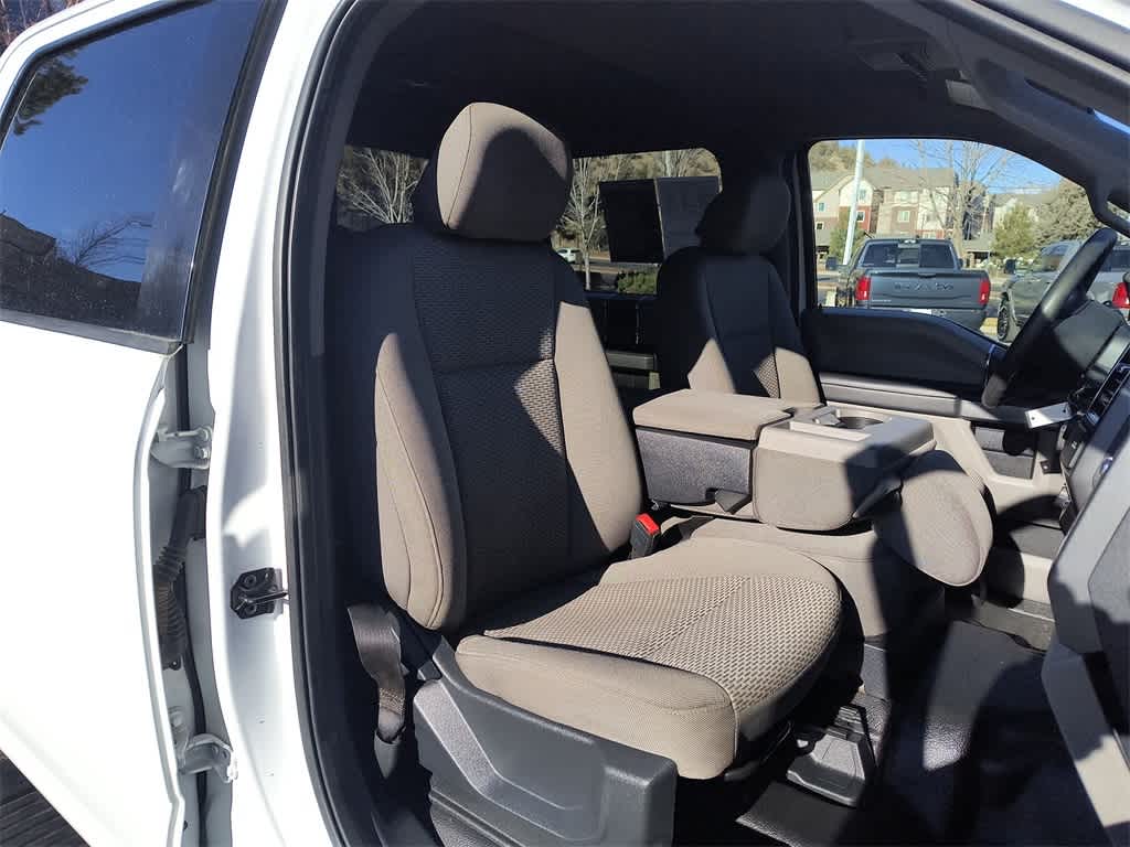 Thumbnail: 2022 Ford Econoline - 23