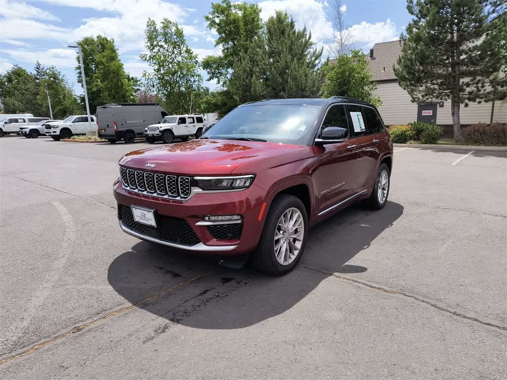 2024 Jeep Grand Cherokee Summit 2