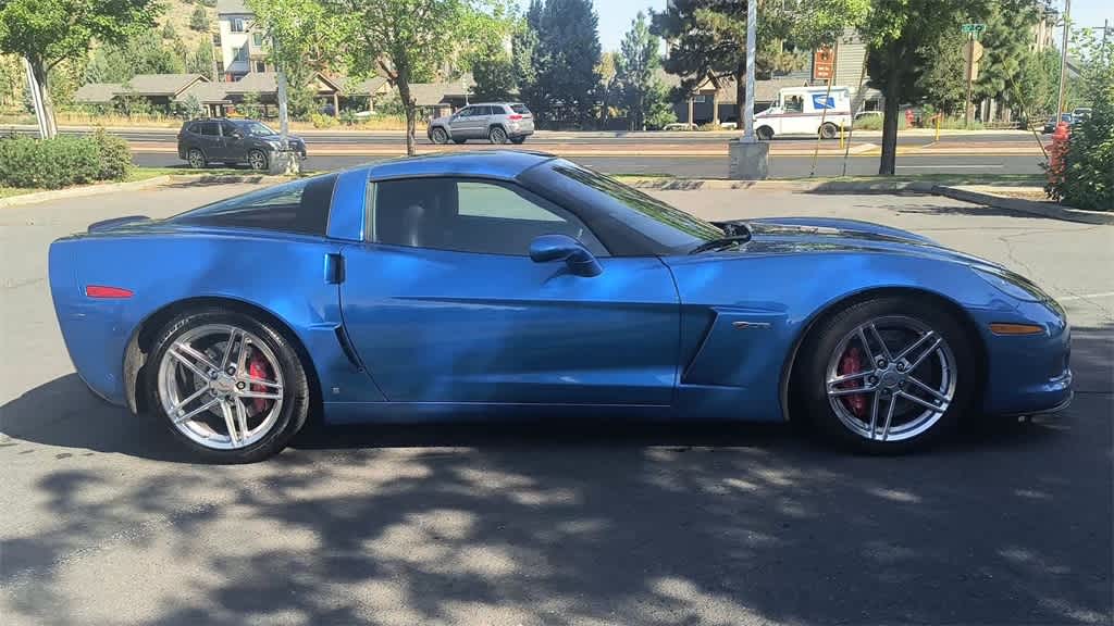 Thumbnail: 2008 Chevrolet Corvette - 2