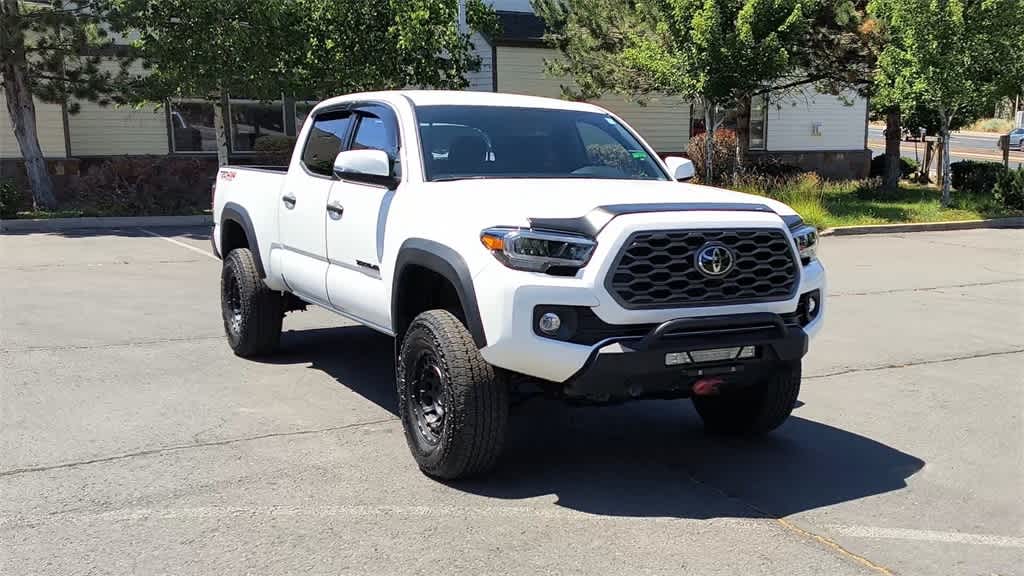 Thumbnail: 2023 Toyota Tacoma - 3
