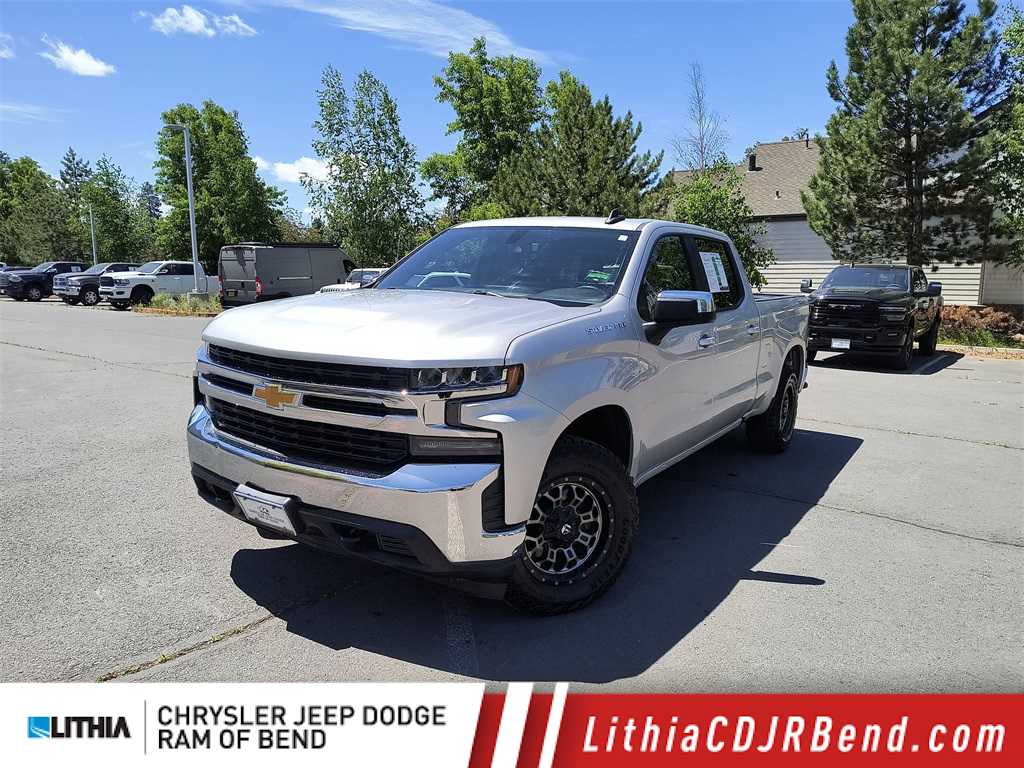 Thumbnail: 2021 Chevrolet Silverado 1500 - 1