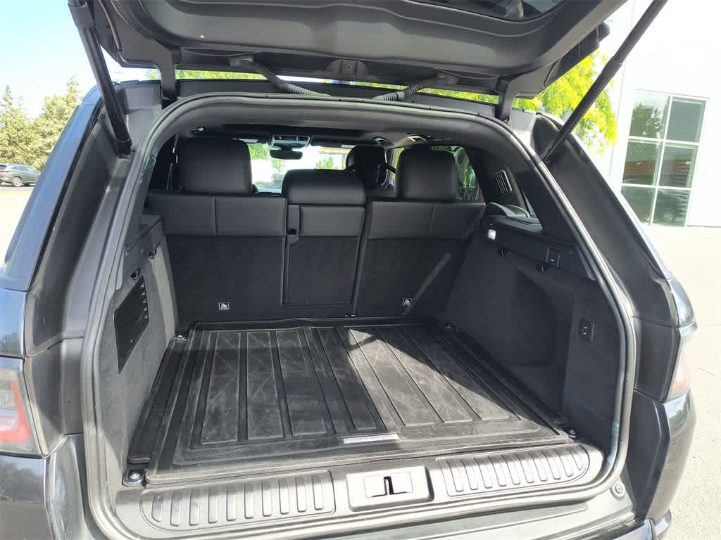 Thumbnail: 2018 Land Rover Range Rover Sport - 24