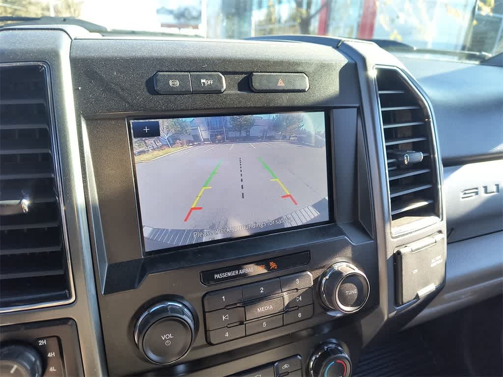 Thumbnail: 2022 Ford Econoline - 17