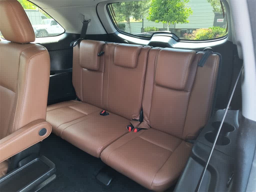 Thumbnail: 2017 Toyota Highlander - 23