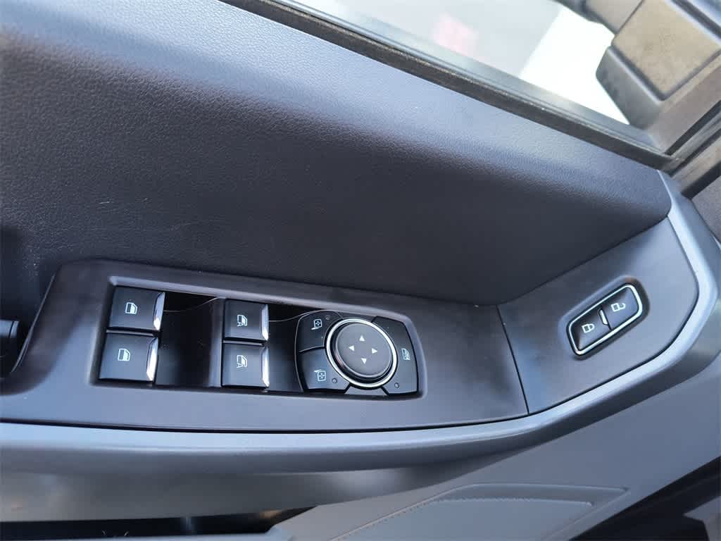 Thumbnail: 2023 Ford Econoline - 13