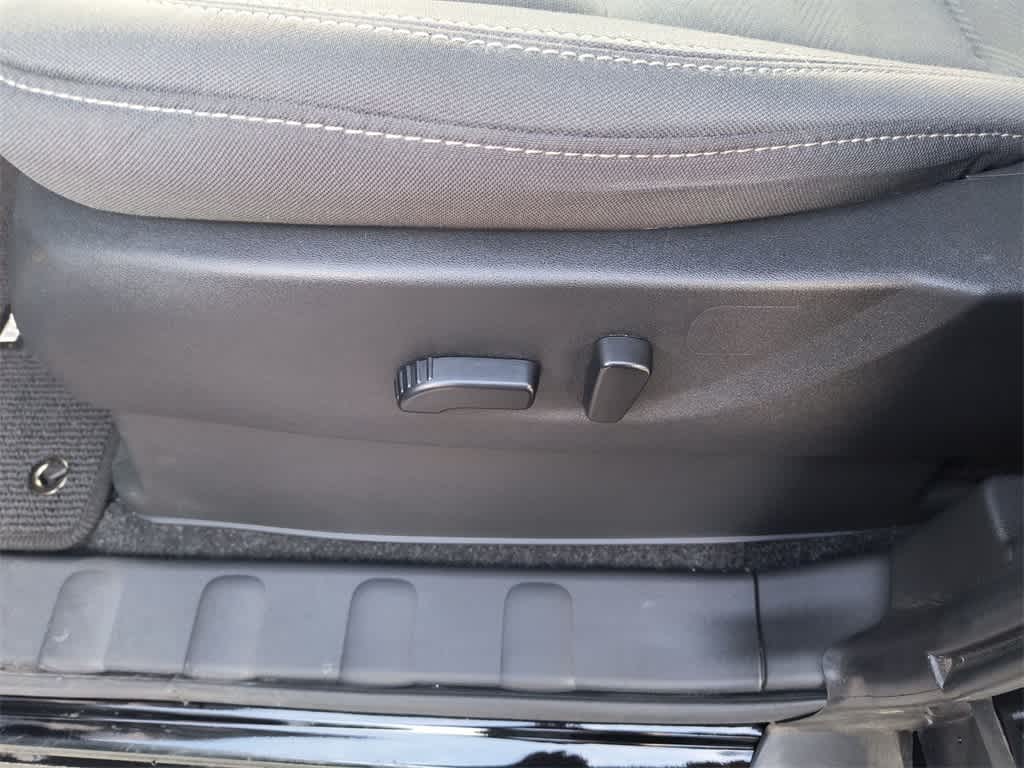 Thumbnail: 2024 Nissan Frontier - 12