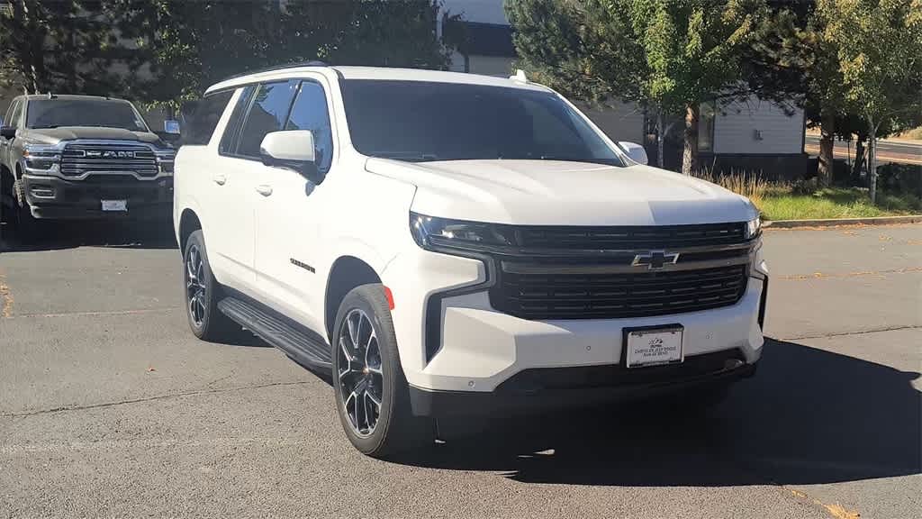 Thumbnail: 2021 Chevrolet Suburban - 3