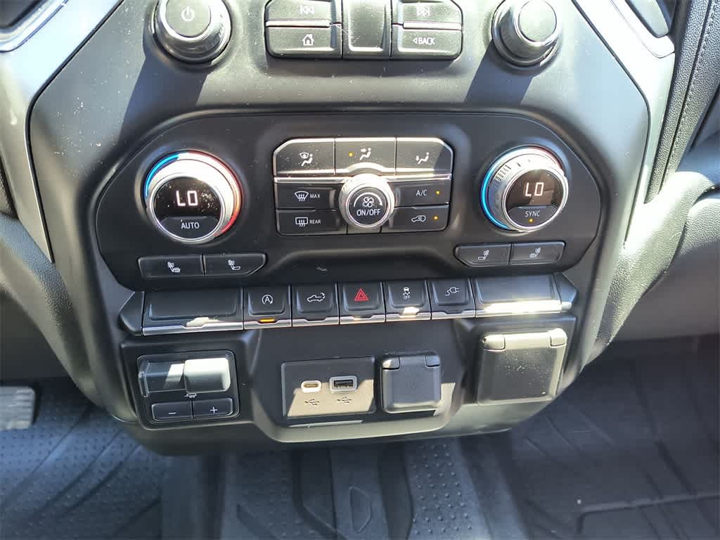 Thumbnail: 2021 Chevrolet Silverado 1500 - 17