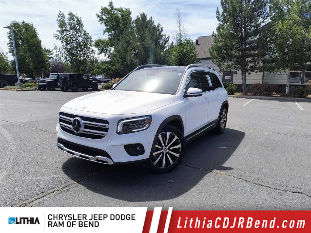 Thumbnail: 2023 Mercedes-Benz GLB - 1