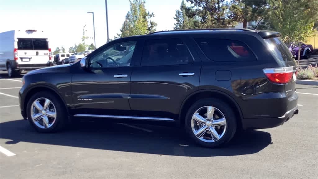 Thumbnail: 2011 Dodge Durango - 6