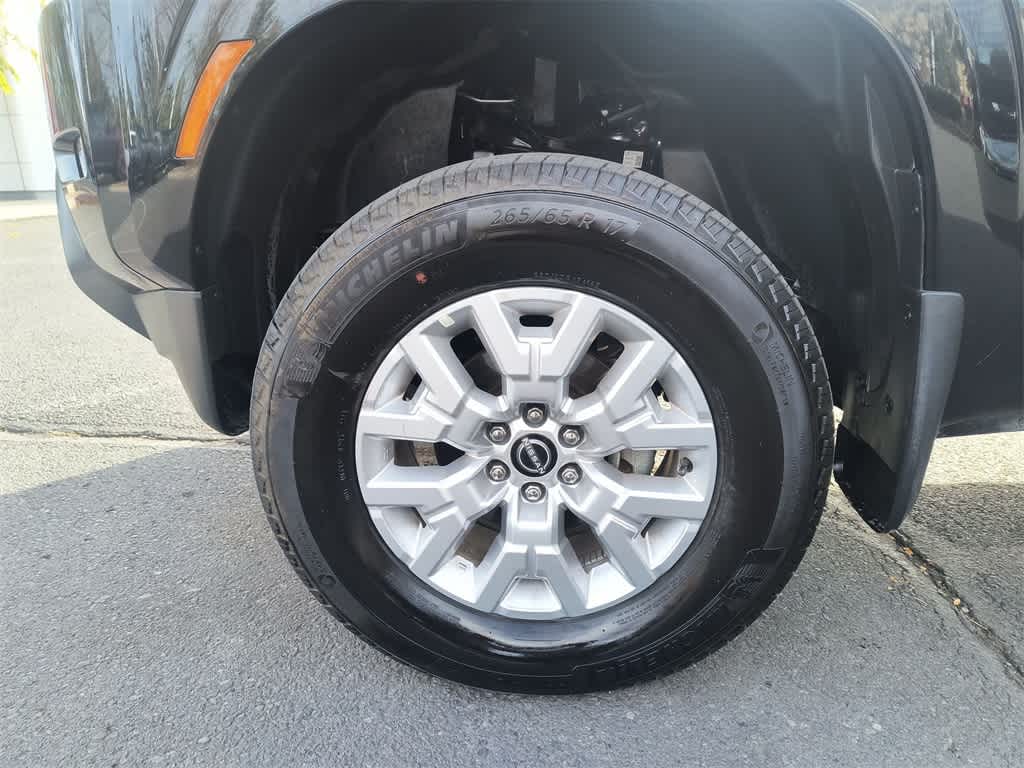 Thumbnail: 2024 Nissan Frontier - 10