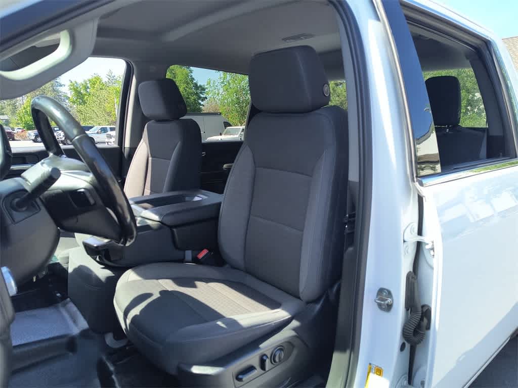 2022 GMC Sierra 3500  11