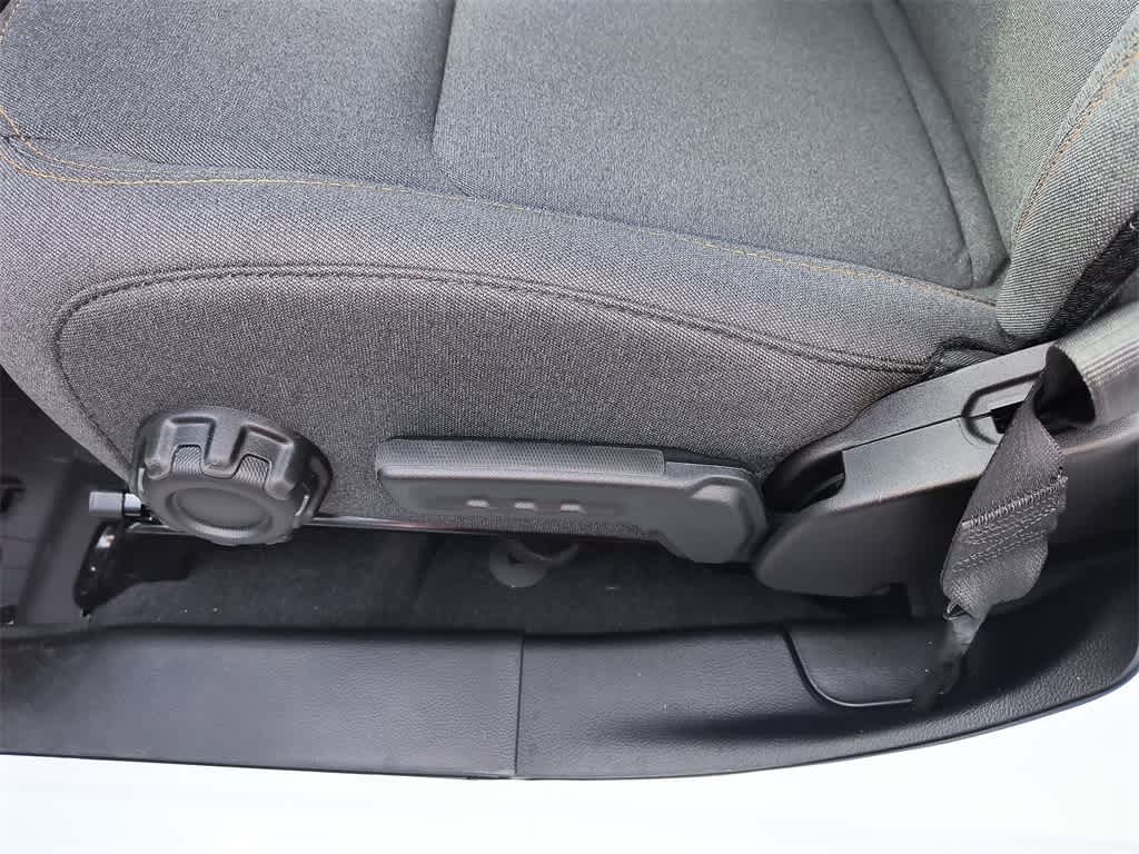 Thumbnail: 2025 Jeep Wrangler - 12