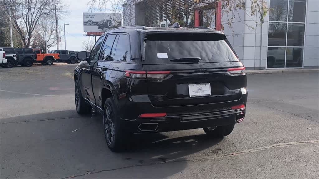 Thumbnail: 2025 Jeep Grand Cherokee - 7