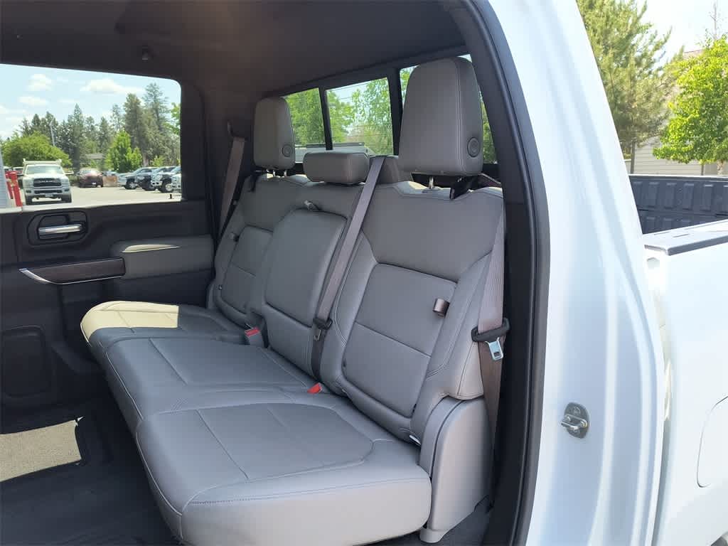 2021 GMC Sierra 3500 SLT 21