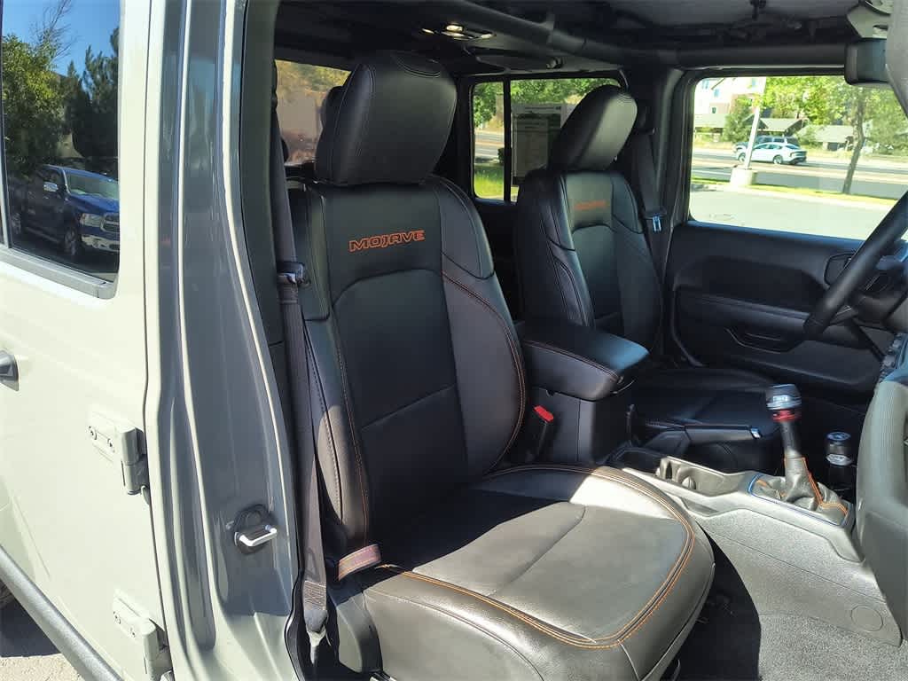 Thumbnail: 2023 Jeep Gladiator - 24