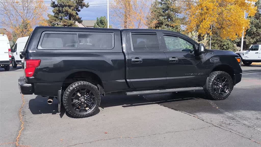 Thumbnail: 2018 Nissan Titan - 9