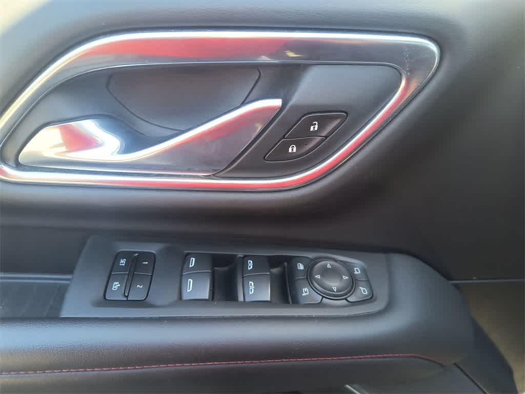 Thumbnail: 2021 Chevrolet Suburban - 13