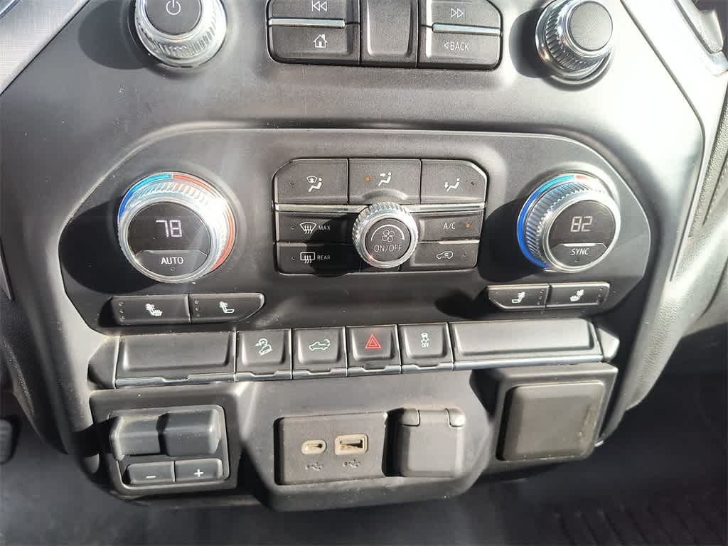 Thumbnail: 2020 GMC Sierra 2500 - 18