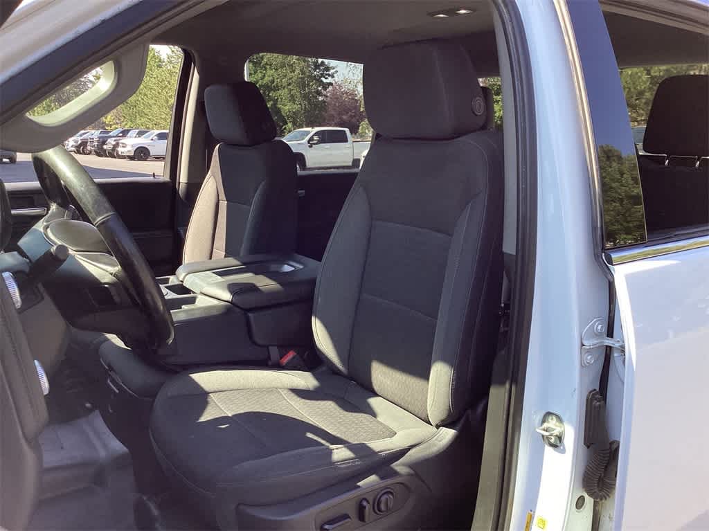 Thumbnail: 2020 GMC Sierra 2500 - 11
