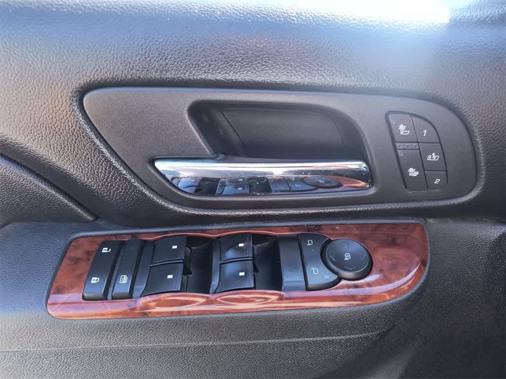 Thumbnail: 2011 GMC Sierra 2500 - 13