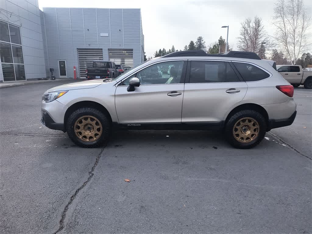 Thumbnail: 2018 Subaru Outback - 3