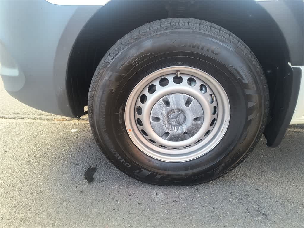 Thumbnail: 2023 Mercedes-Benz Sprinter - 10