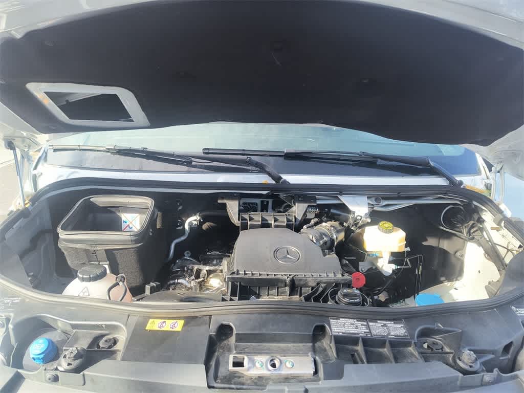 Thumbnail: 2023 Mercedes-Benz Sprinter - 25