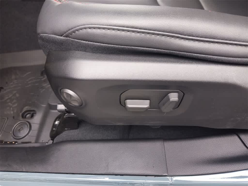 Thumbnail: 2026 Jeep Wrangler - 12